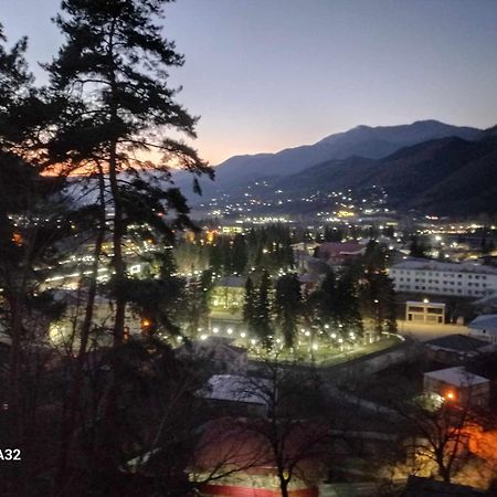 Brotseulebi Hotel แอมโบรเลารี ภายนอก รูปภาพ